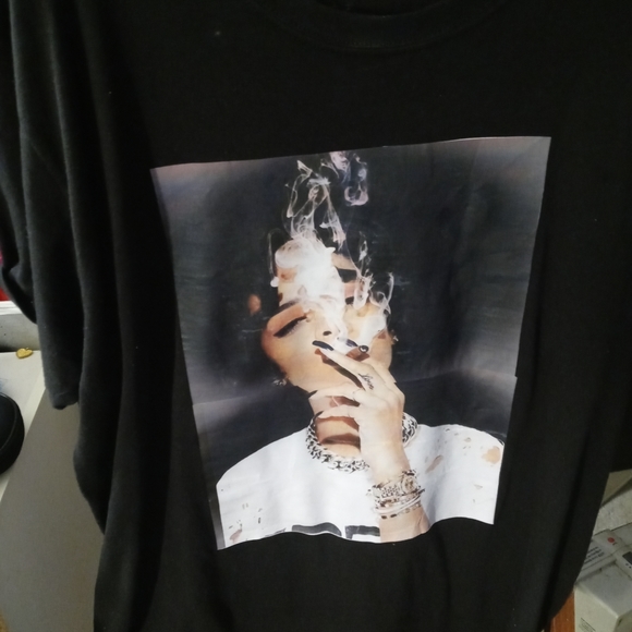 Clothes - Picture 6 of 13